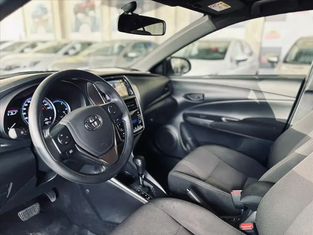 galeria YARIS