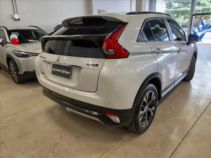 galeria ECLIPSE CROSS