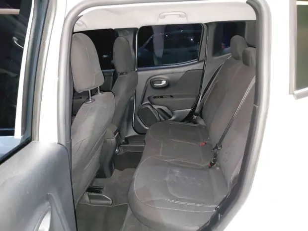 Jeep RENEGADE 1.3 T270 TURBO FLEX SPORT AT6
