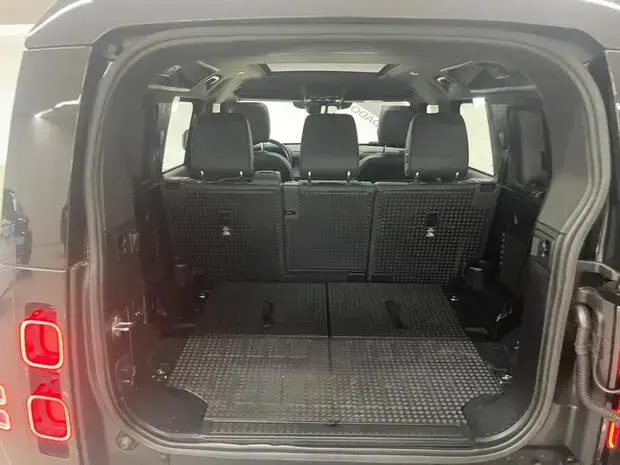 Land Rover Defender 110 X-Dynamic SE 3.0 Turbodiesel (Aut.) (Híb.)