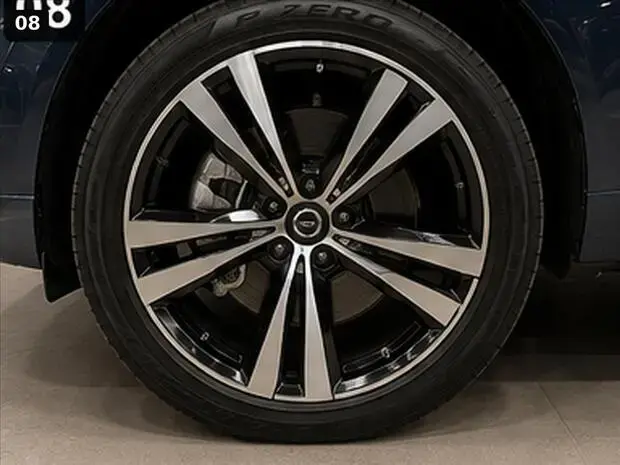 Volvo XC60 2.0 T8 RECHARGE ULTIMATE DARK AWD GEARTRONIC