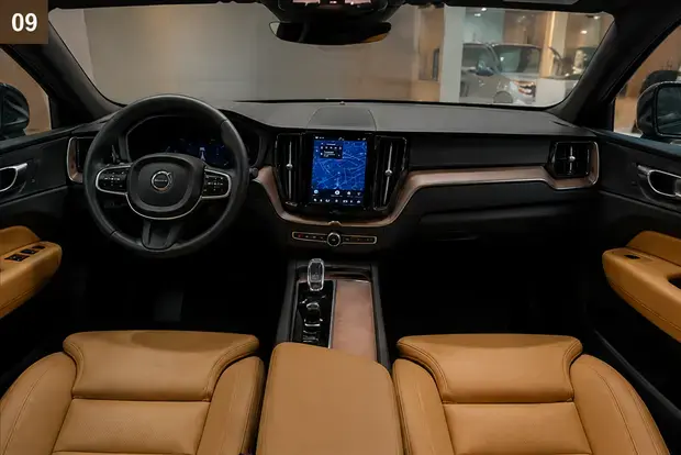 Volvo XC60 2.0 T8 RECHARGE ULTIMATE AWD GEARTRONIC