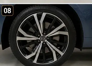 Volvo XC60 2.0 T8 RECHARGE ULTIMATE DARK AWD GEARTRONIC