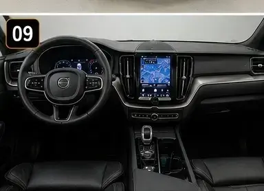 Volvo XC60 2.0 T8 RECHARGE ULTIMATE DARK AWD GEARTRONIC