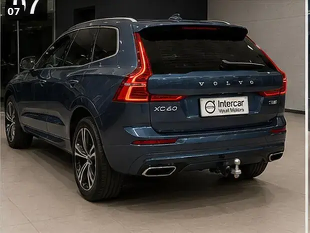 Volvo XC60 2.0 T8 RECHARGE ULTIMATE DARK AWD GEARTRONIC