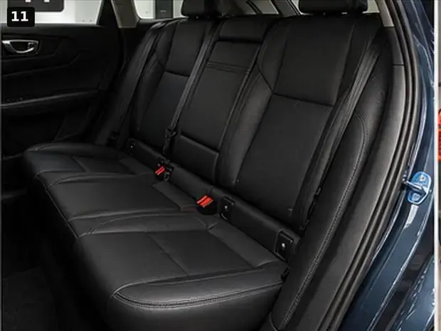 Volvo XC60 2.0 T8 RECHARGE ULTIMATE DARK AWD GEARTRONIC