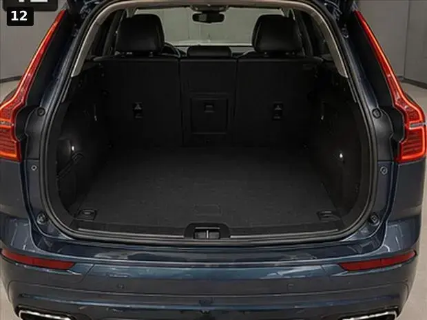 Volvo XC60 2.0 T8 RECHARGE ULTIMATE DARK AWD GEARTRONIC