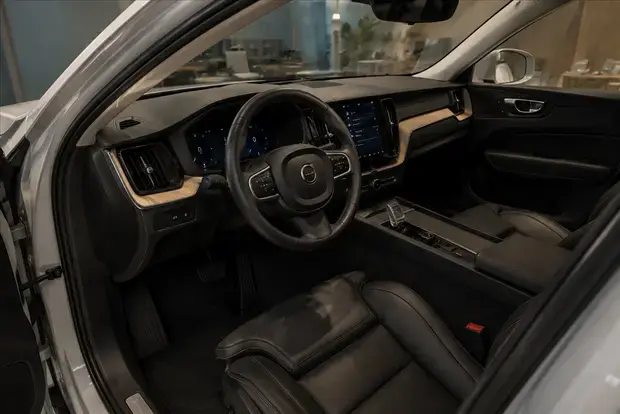 Volvo XC60 2.0 T8 PHEV ULTRA AWD GEARTRONIC