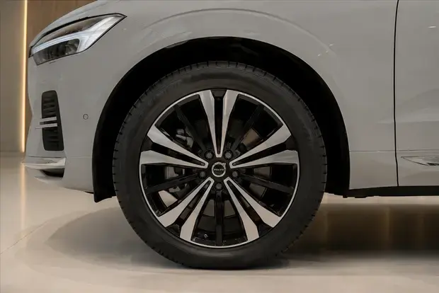 Volvo XC60 2.0 T8 PHEV ULTRA AWD GEARTRONIC