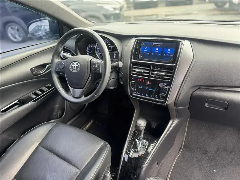 galeria YARIS