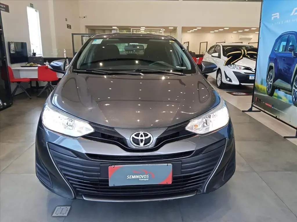 galeria YARIS
