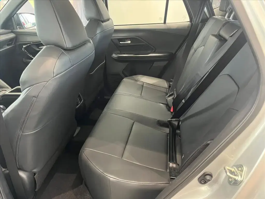 galeria YARIS CROSS