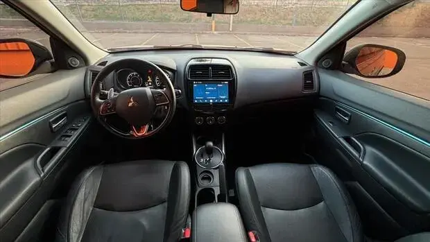 Mitsubishi OUTLANDER SPORT 2.0 MIVEC FLEX HPE AUTOMÁTICO