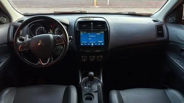 Mitsubishi OUTLANDER SPORT 2.0 MIVEC FLEX HPE AUTOMÁTICO
