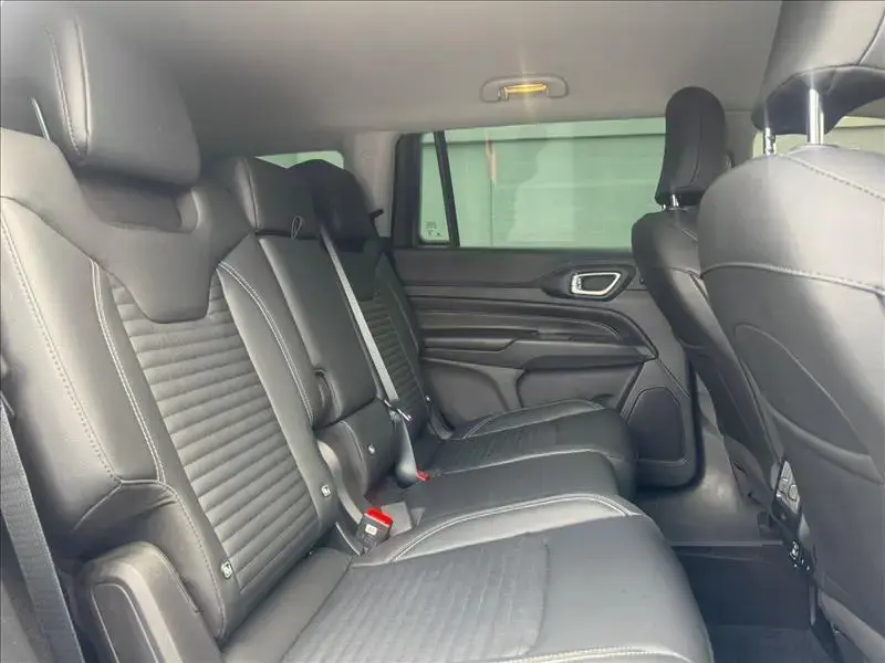 galeria COMMANDER
