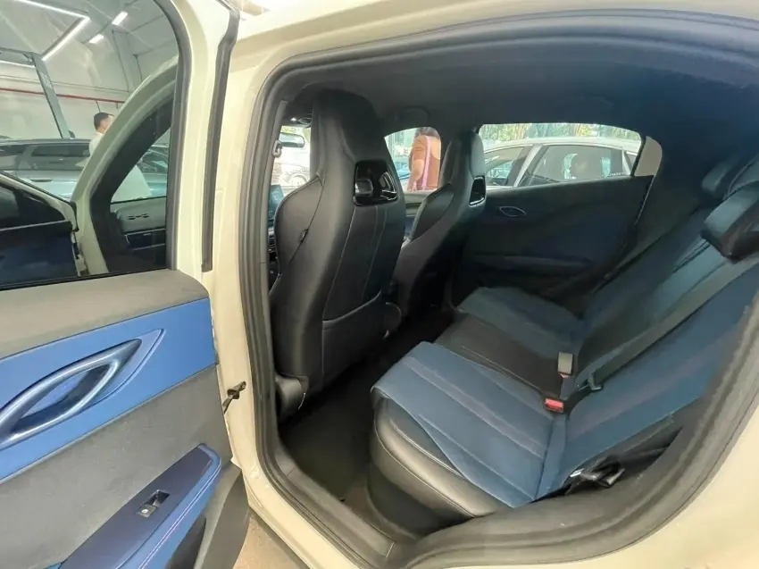 galeria DOLPHIN MINI
