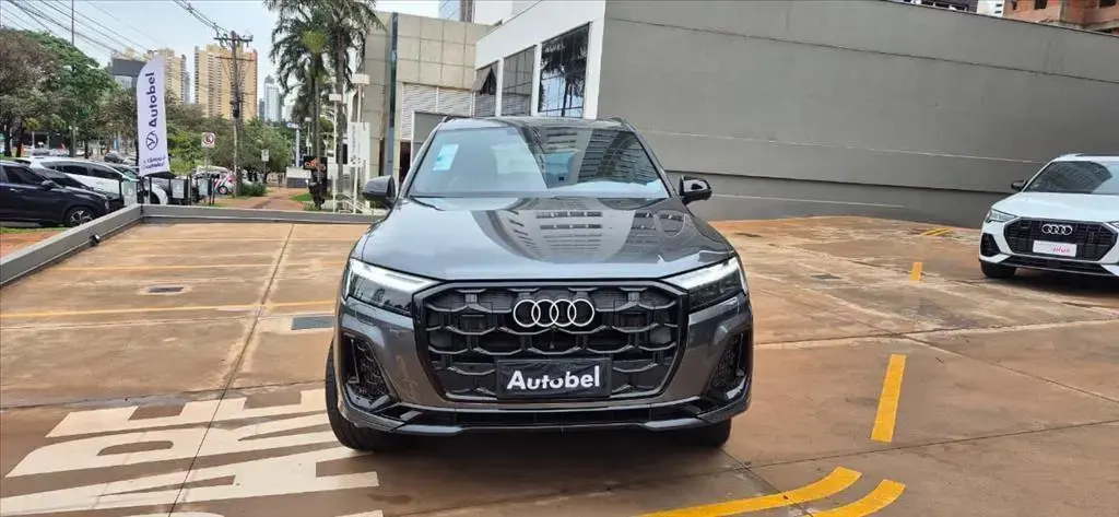 galeria Q7