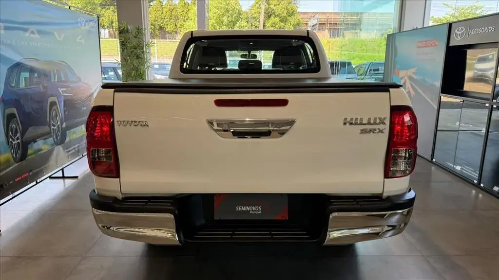 galeria HILUX