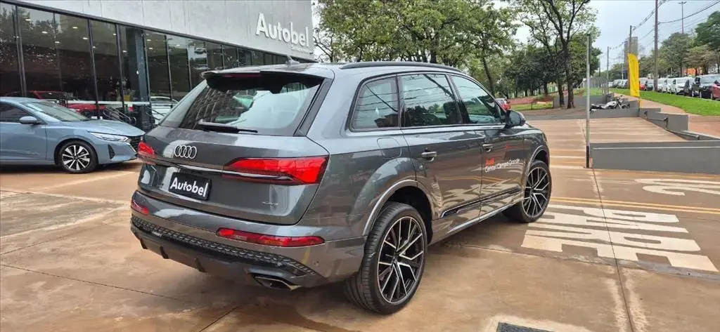 galeria Q7