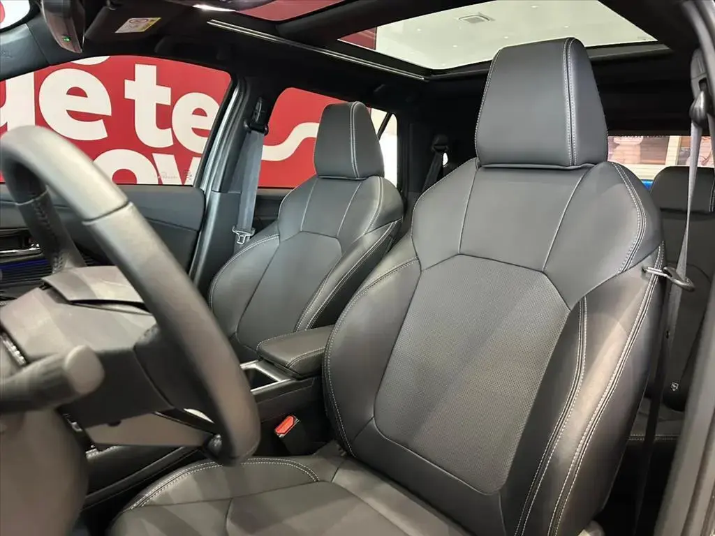 galeria YARIS CROSS