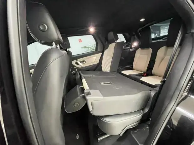 Land Rover Discovery Sport R-Dynamic SE 2.0 Turbo (Aut.)