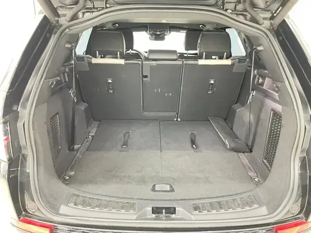 Land Rover Discovery Sport R-Dynamic SE 2.0 Turbo (Aut.)