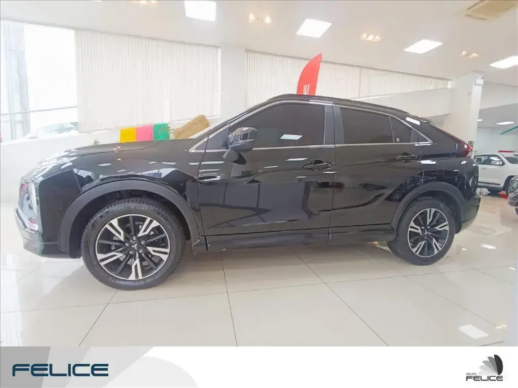 galeria ECLIPSE CROSS