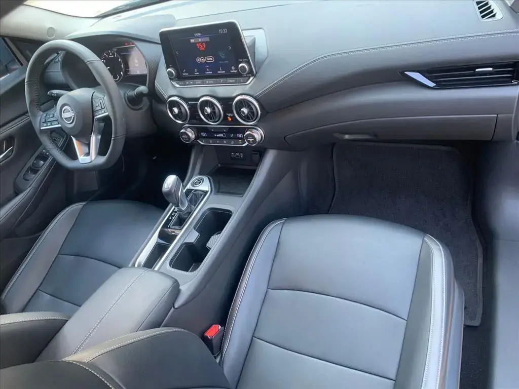 galeria SENTRA