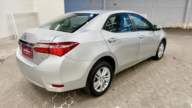 Toyota COROLLA 1.8 GLI 16V FLEX 4P MANUAL