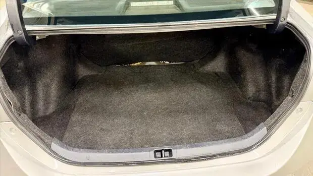 Toyota COROLLA 1.8 GLI 16V FLEX 4P MANUAL