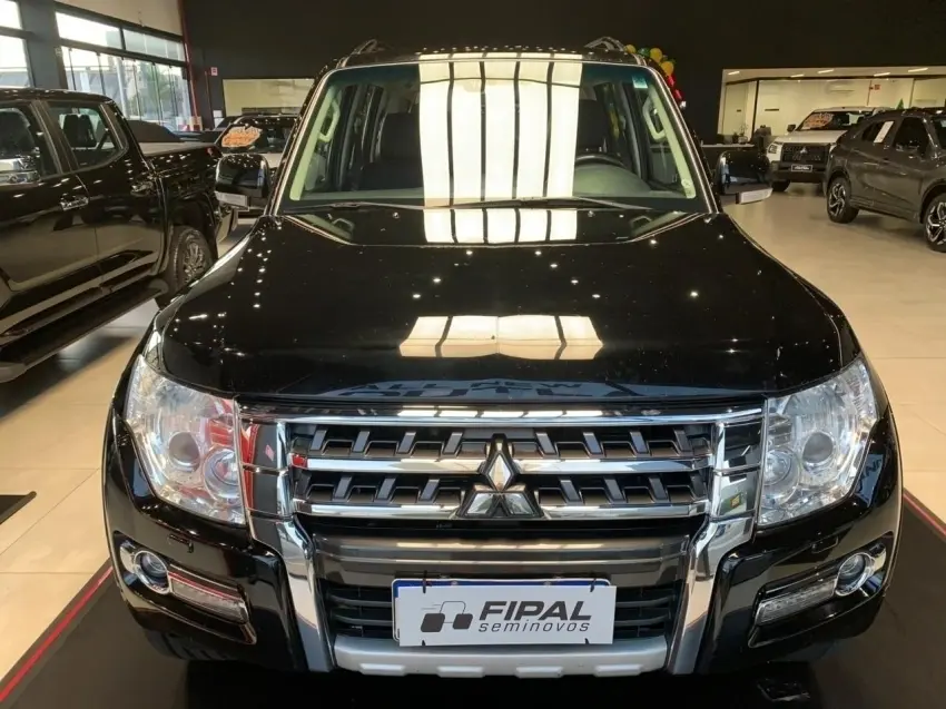 galeria PAJERO FULL