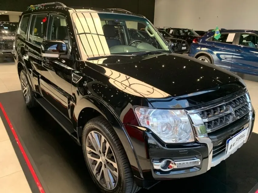 galeria PAJERO FULL