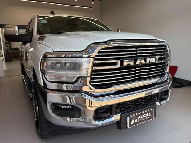Ram 2500 6.7 I6 TURBO DIESEL LARAMIE CD 4X4 AUTOMÁTICO