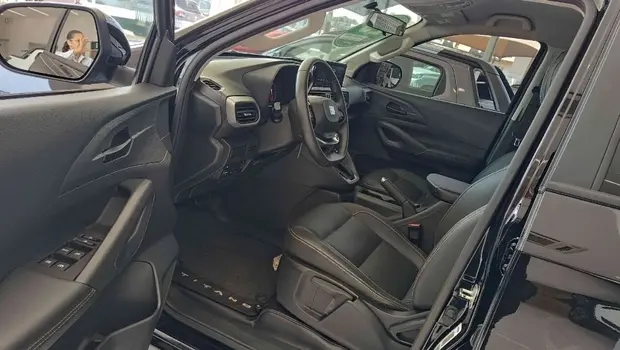 Fiat TITANO 2.2 TURBO DIESEL VOLCANO 4X4 AT6