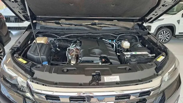 Fiat TITANO 2.2 TURBO DIESEL VOLCANO 4X4 AT6