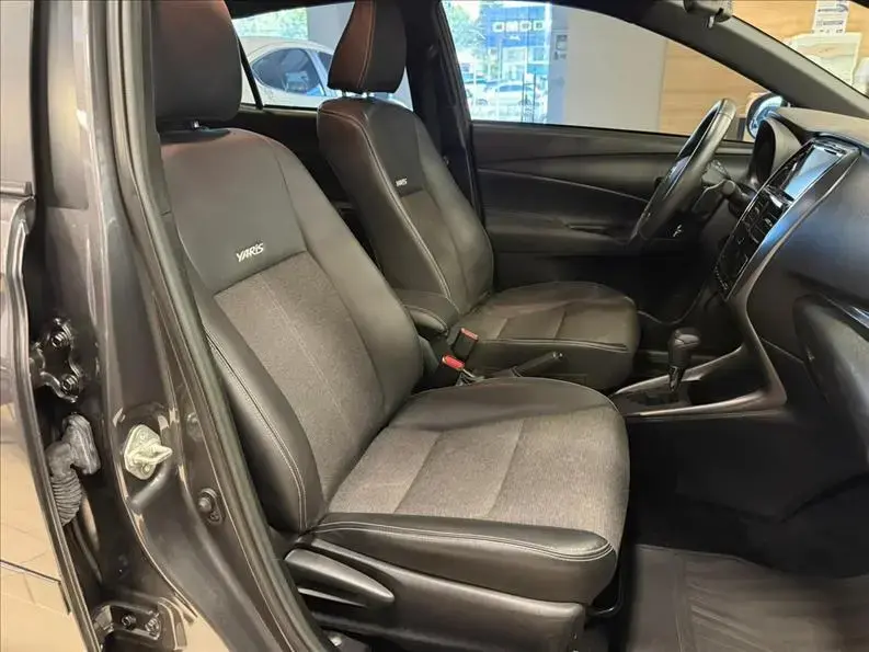 galeria YARIS