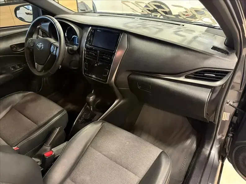 galeria YARIS