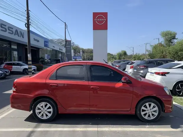 Toyota ETIOS 1.5 XLS SEDAN 16V FLEX 4P AUTOMÁTICO