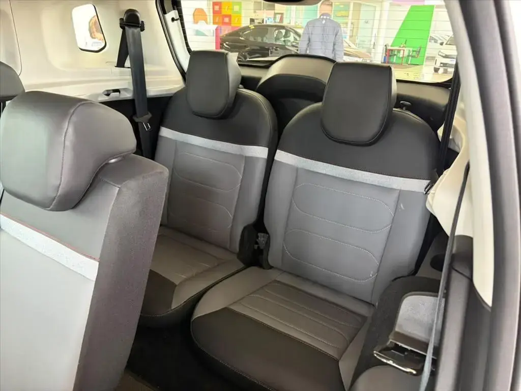 galeria C3 AIRCROSS