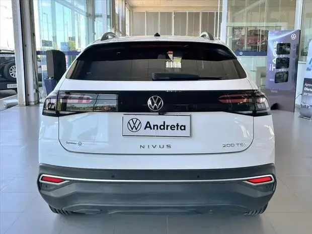 Volkswagen NIVUS 1.0 200 TSI TOTAL FLEX COMFORTLINE AUTOMÁTICO