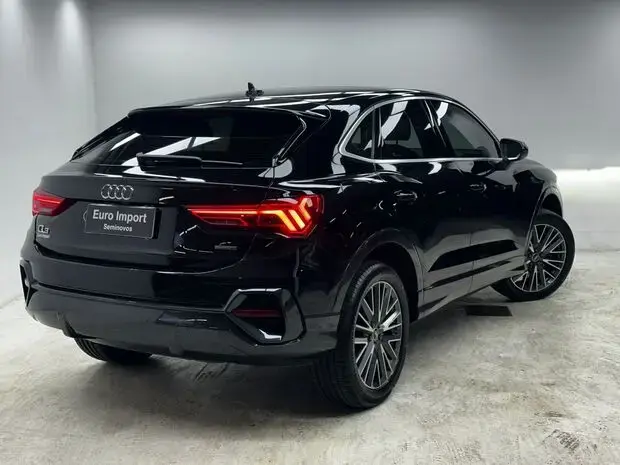 Audi Q3 Sportback Performance 2.0