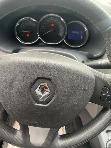 Renault LOGAN 1.6 DYNAMIQUE 8V FLEX 4P MANUAL