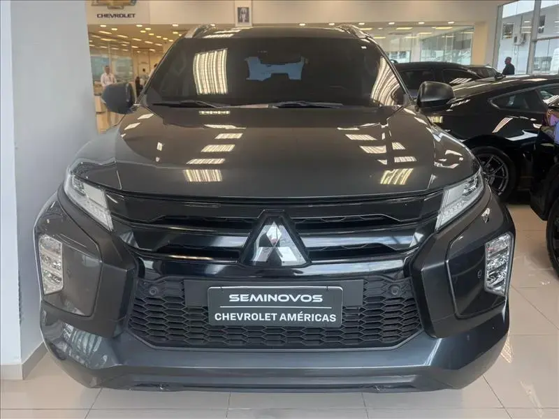 galeria PAJERO SPORT