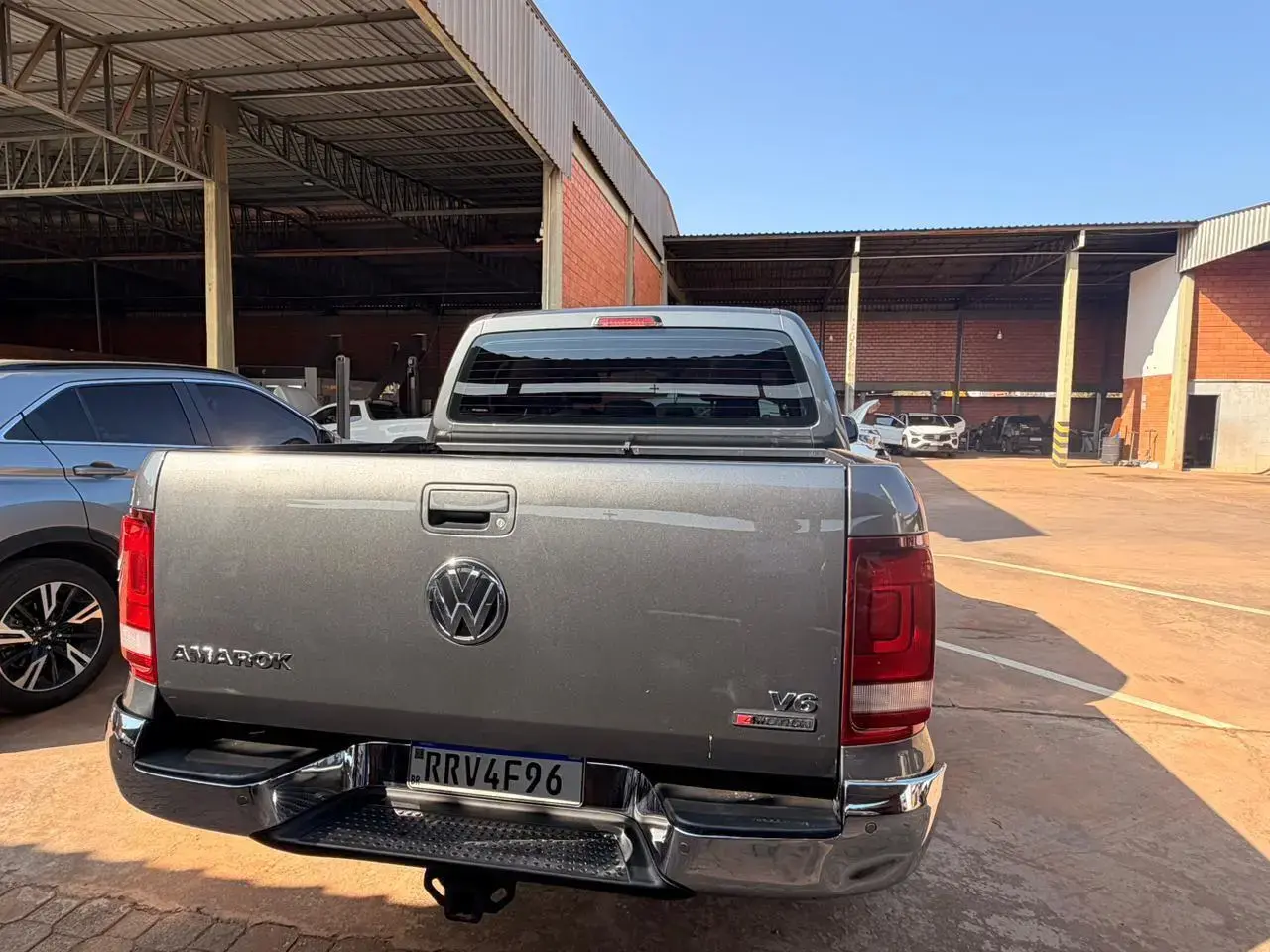 galeria VOLKSWAGEN AMAROK V6 HIGH