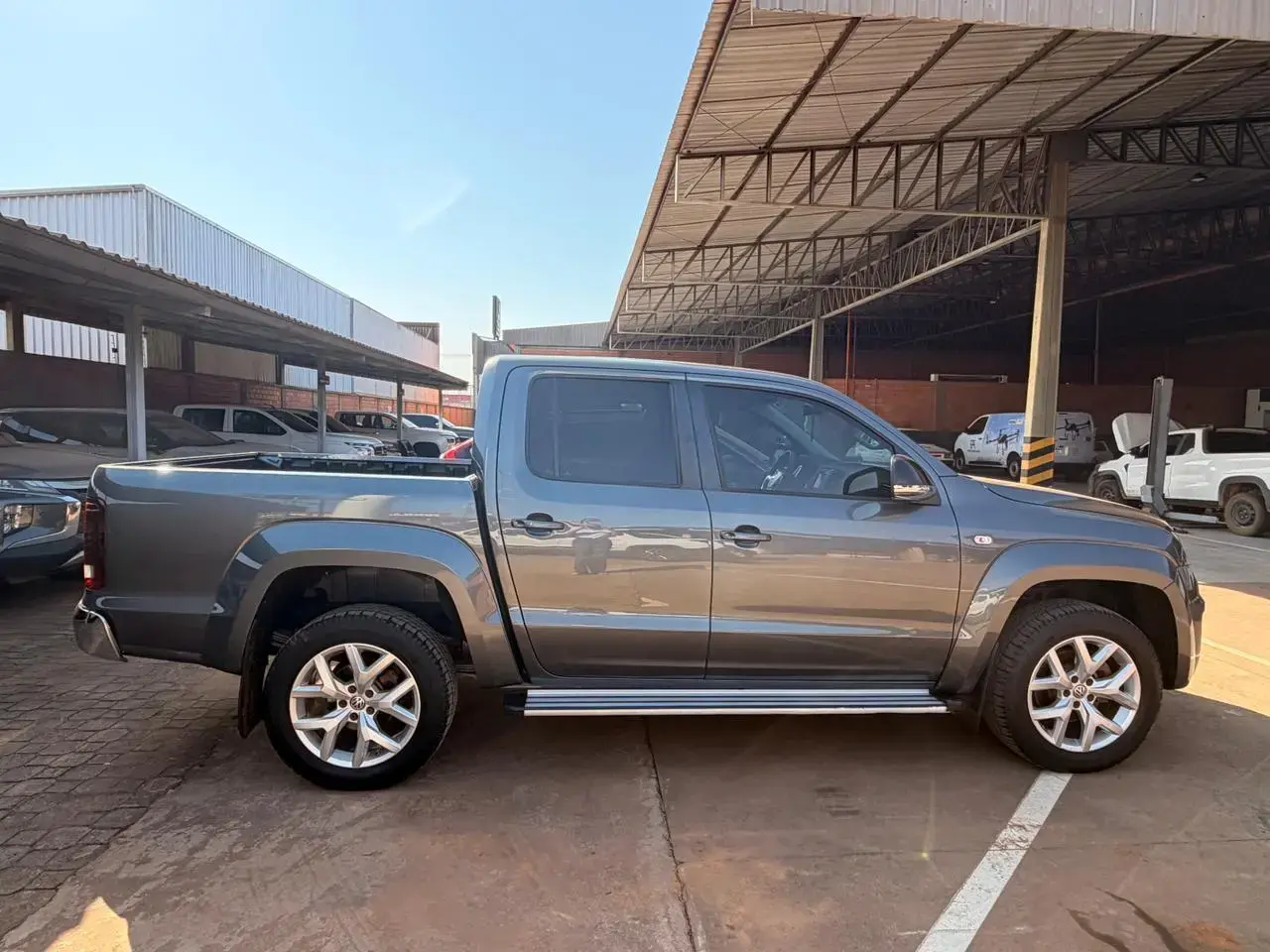 galeria VOLKSWAGEN AMAROK V6 HIGH