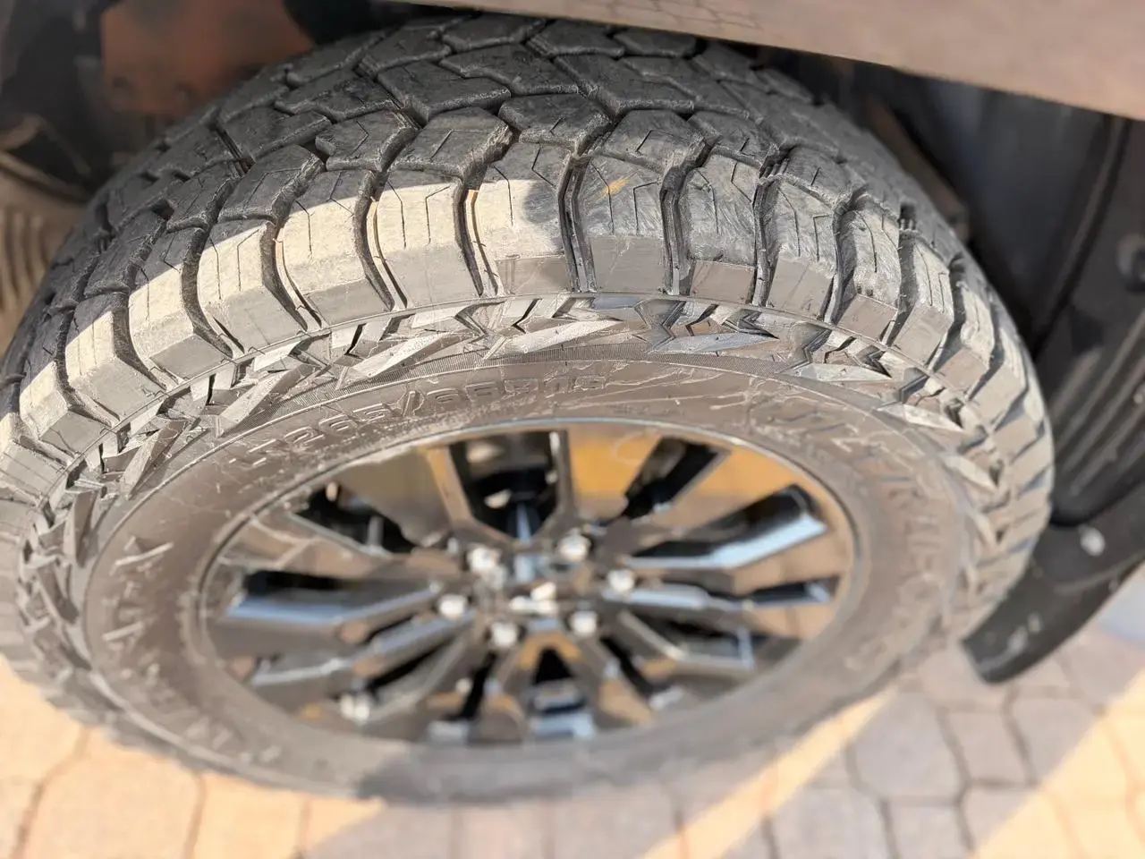 galeria MITSUBISHI TRITON KATANA D 4X4 AT