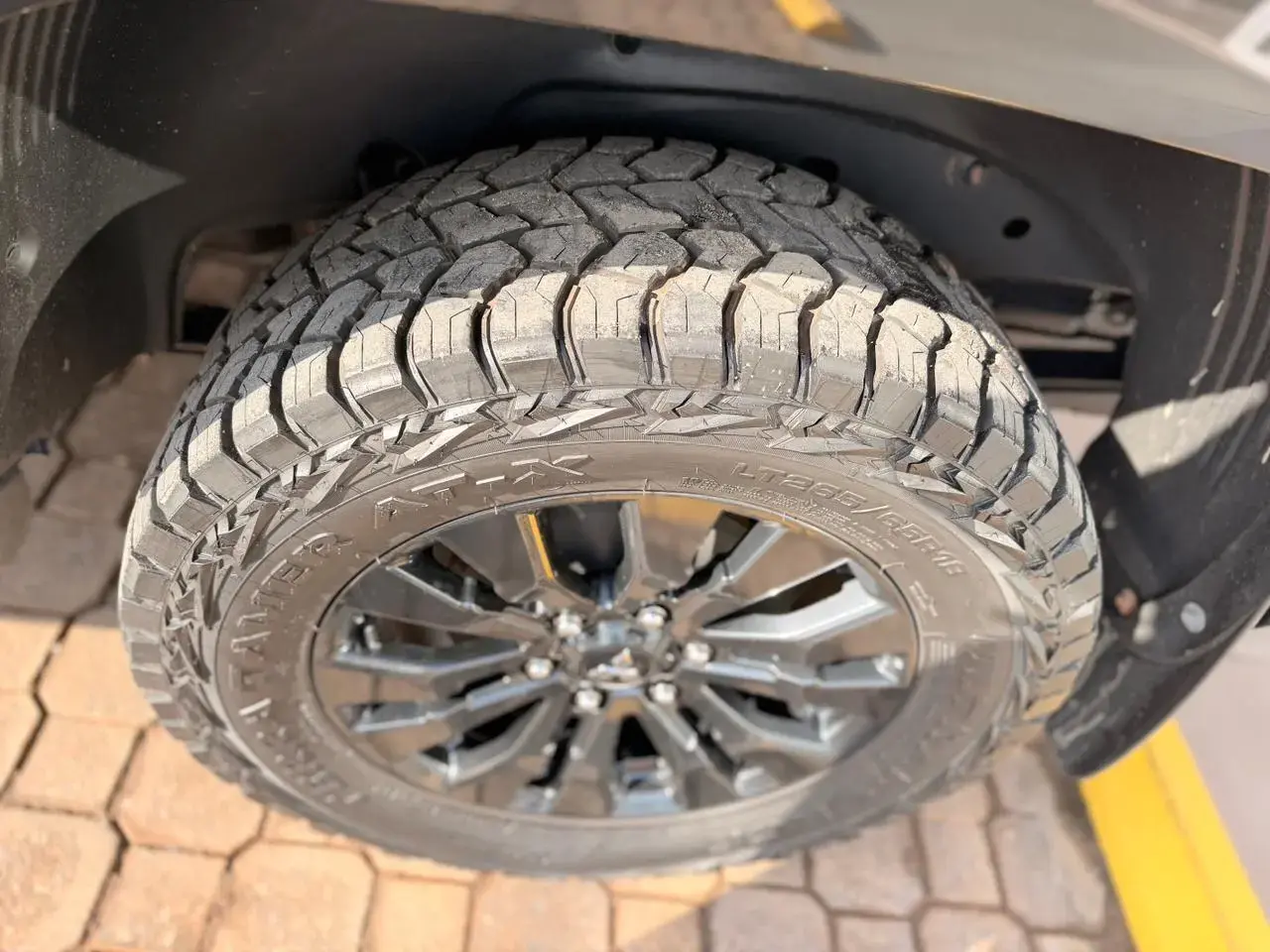galeria MITSUBISHI TRITON KATANA D 4X4 AT