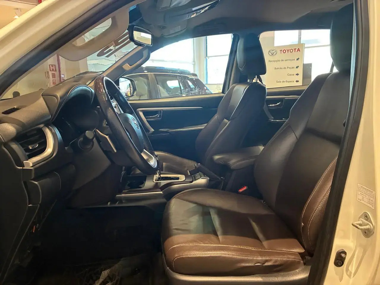galeria HILUX