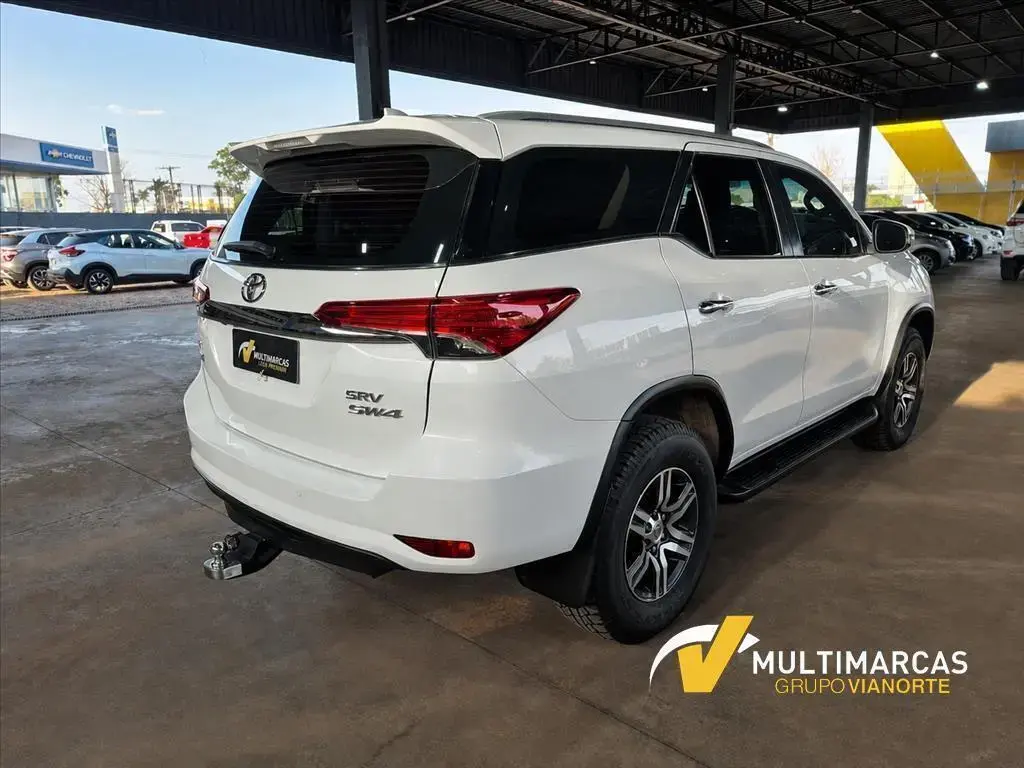 galeria HILUX