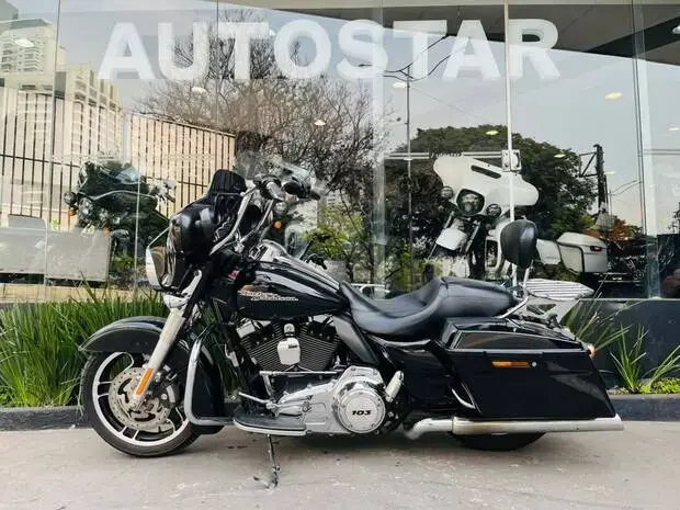 Harley Davidson Street Glide FLHX
